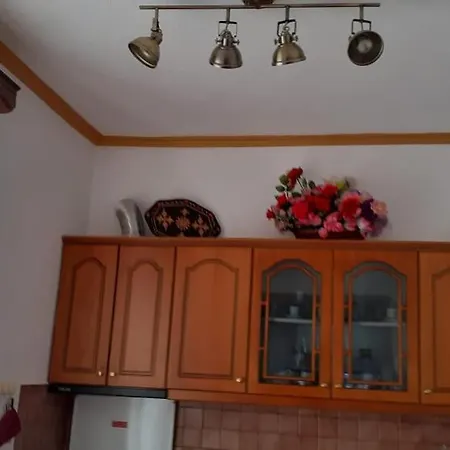 Vakantiehuis Kristi House Dervisciani