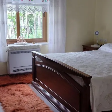 Vakantiehuis Kristi House Dervisciani